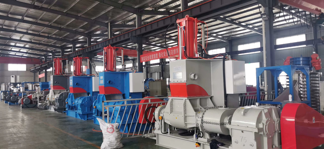 QINGDAO SHENGHUALONG RUBBER MACHINERY CO.,LTD linha de produção do fabricante