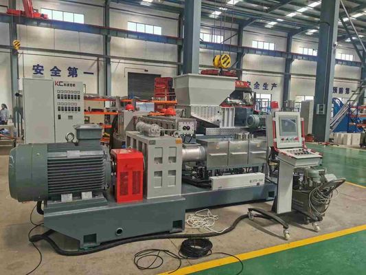 160KW 110L Plastic Recycling Equipment Rubber Process Machine