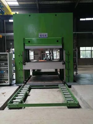 4 Column Rubber Conveyor Belt Production Line 1200 Ton Rubber Vulcanizer